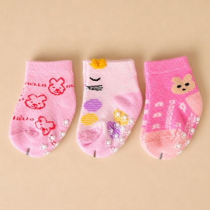 Carter’s Baby Socks – Pack of 3 | 0–6 Months