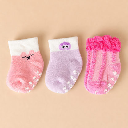 Carter’s Baby Socks – Pack of 3 | 0–6 Months
